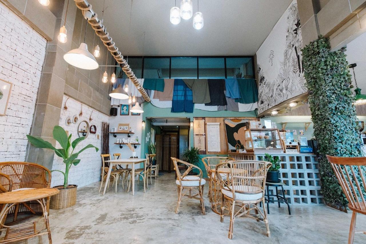 Pine Cafe'&Bed Hotel Phra Nakhon Si Ayutthaya Exterior photo